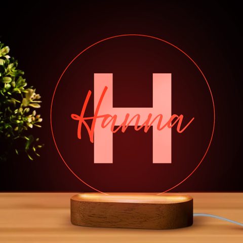 Kör alakú LED lámpa névvel és kezdőbetűvel