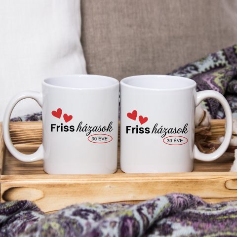 Friss házasok ... éve letisztult stílusú páros bögre