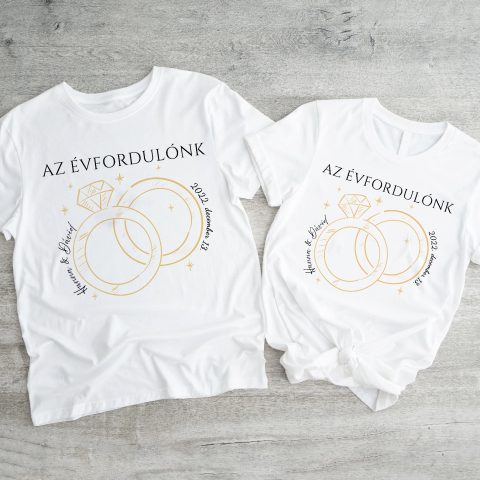 Az évfordulónk, nevekkel, dátummal, gyűrű mintával páros póló